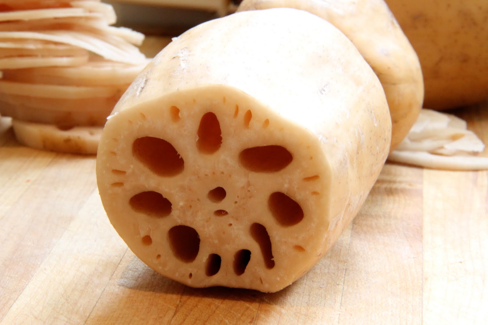 Lotus Root Heath Benefits, Nutritional Facts, Uses, Recipes